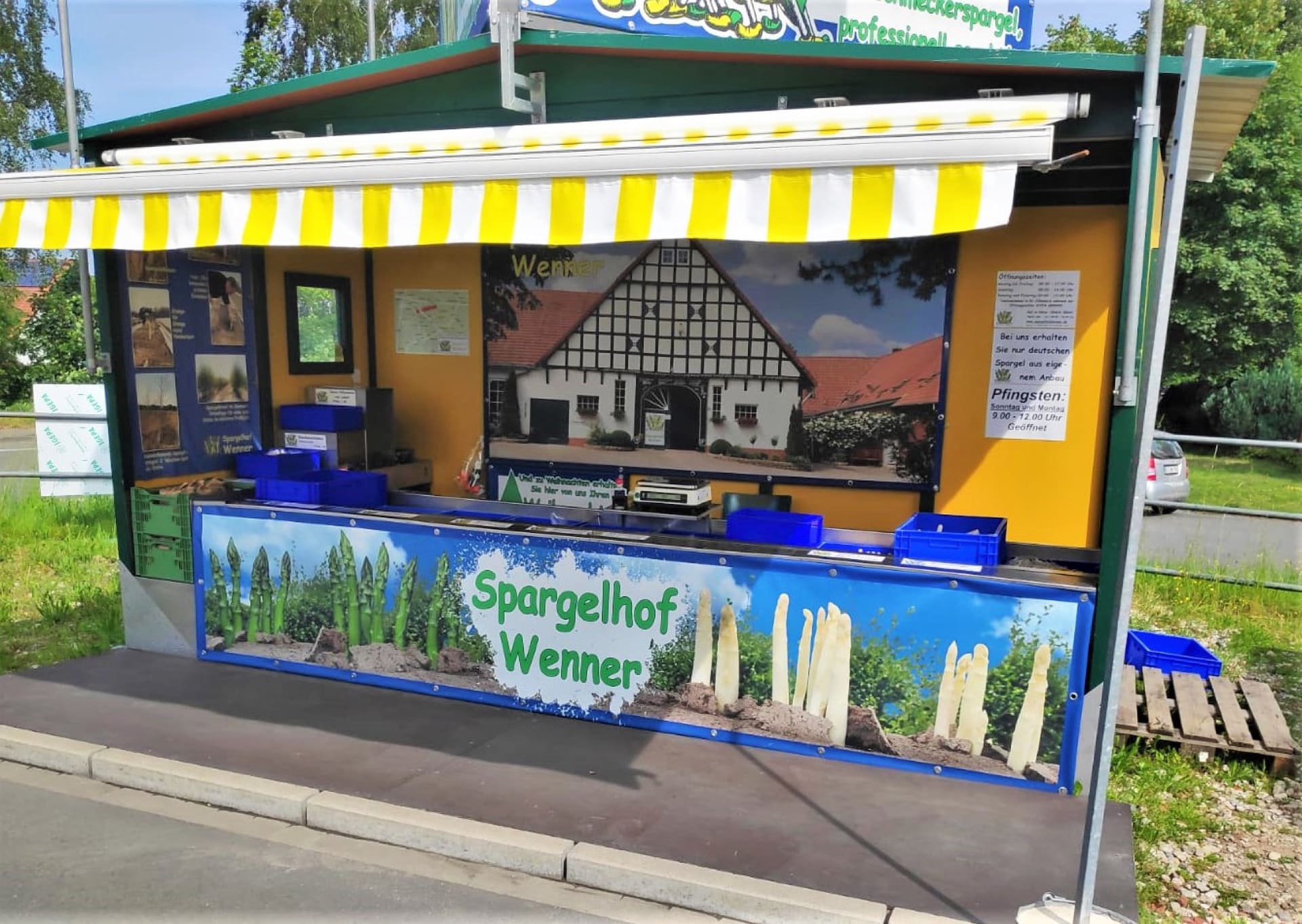 Der alte Verkaufsstand von vorn